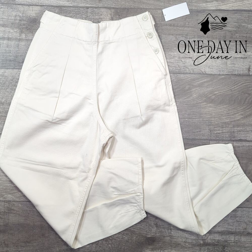 AG Adriano Goldschmied Adel Pleated Crop Trouser Pants Ivory Cream NWT Size 4
